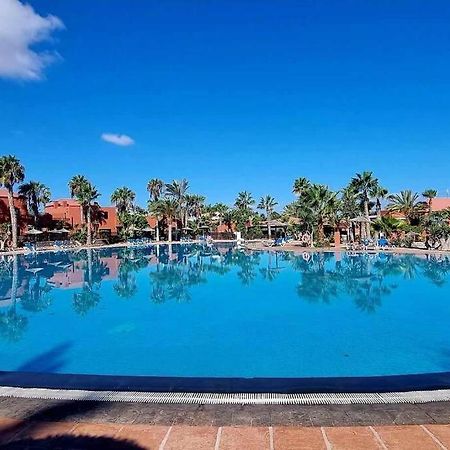 Appartamento Frangipani Con Terrazza E Piscina Corralejo Exterior foto